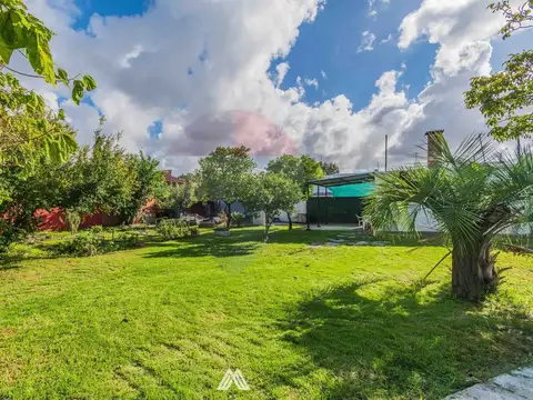 VENTA TERRENO PEREZ CASTELLANOS CASA 2 DORMITORIOS