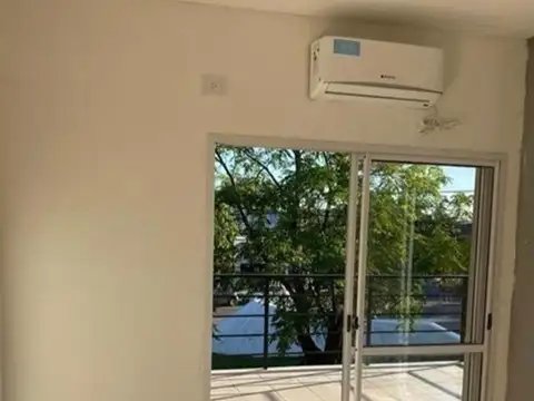 Departamento de 3 ambientes en venta en Pilar Centro