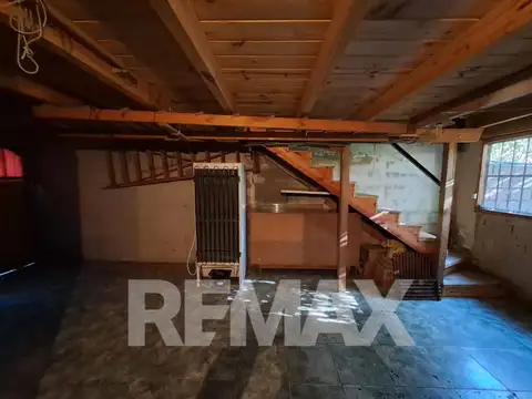 Depto Tipo Casa en Venta al Este