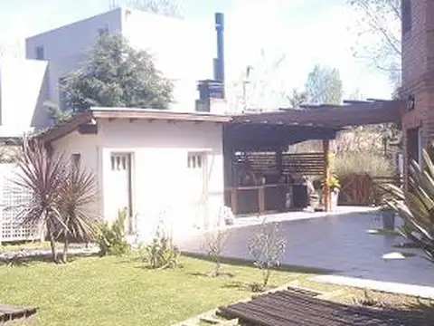 Casa en Venta en Moreno, USD 420.000