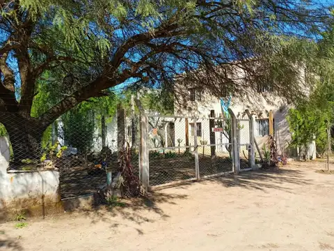 CASA EN VENTA - RUTA NACIONAL 9, KM 1122