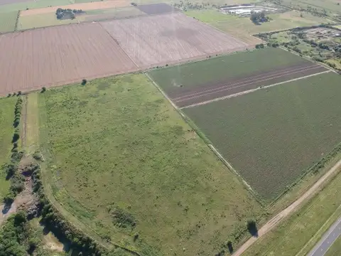 Terreno Autopista Rosario - Buenos Aires (Arroyo Seco