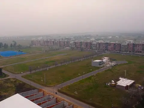 Terreno en Barrio Abierto Los Pasos - Fisherton Lote De 421 m² En Los Pasos Abierto - Apto Comercial Y Residencial - Servicios Subterráneos Y Excelente Conectividad