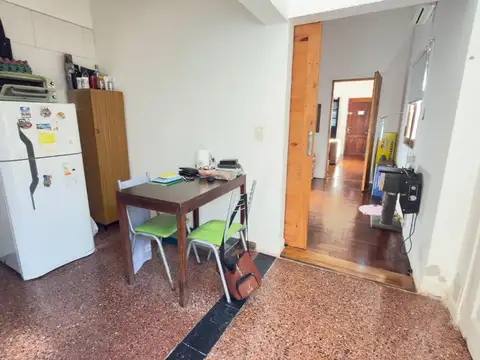 Depto Tipo Casa en Venta 56 años