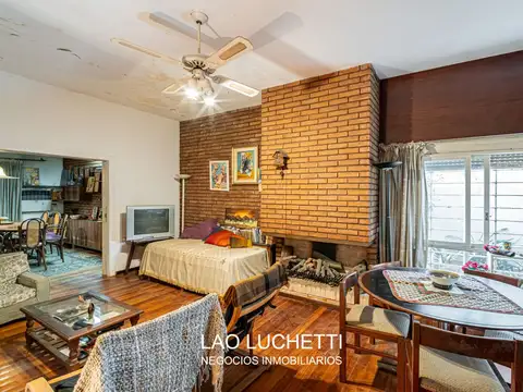 Casa en Venta con 1 cochera