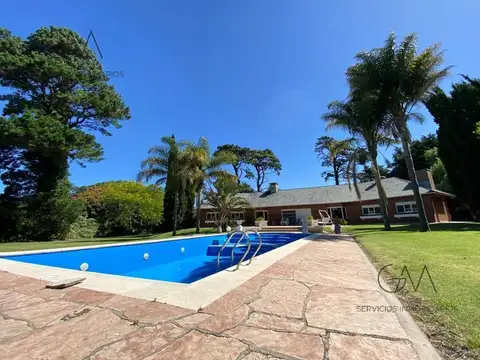 Casa en Venta en Los Acantilados, USD 480.000