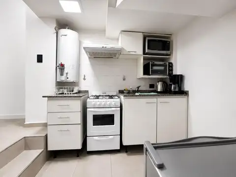 Monoambiente amoblado en alquiler temporario - DIA SEMANA O MES cerca de favaloro, garrahan, uade