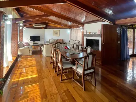 Casa en Venta en Castelar Norte, USD 520.000