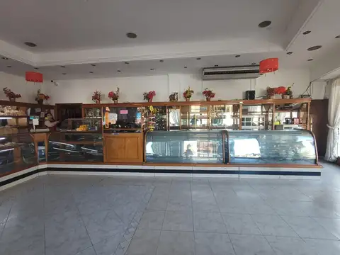 Oficina en Venta con 2 cocheras