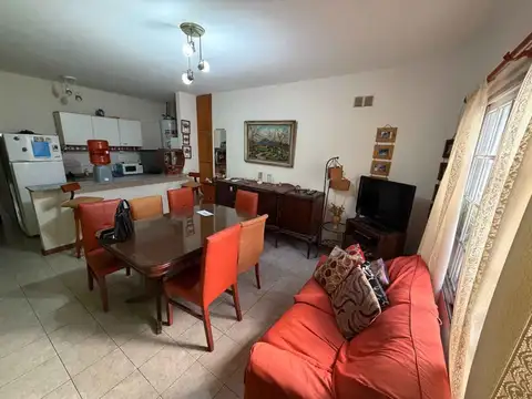 Depto Tipo Casa en Venta de 2 ambientes