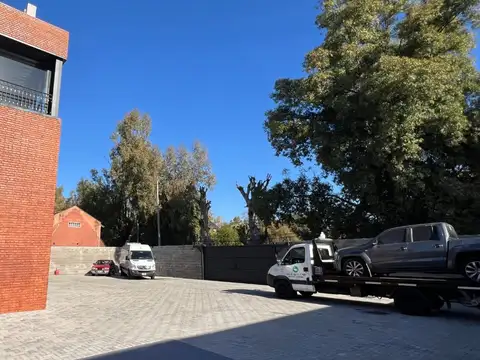 Avenida 12 de Octubre 2800