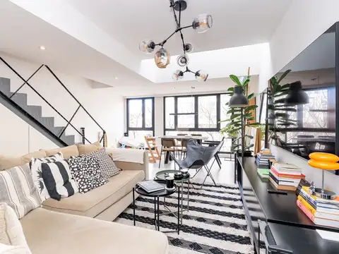 Triplex en Colegiales c/Terraza y Cochera Cub