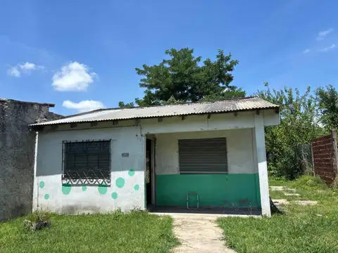 Casa a terminar en Calle 128, Guernica 