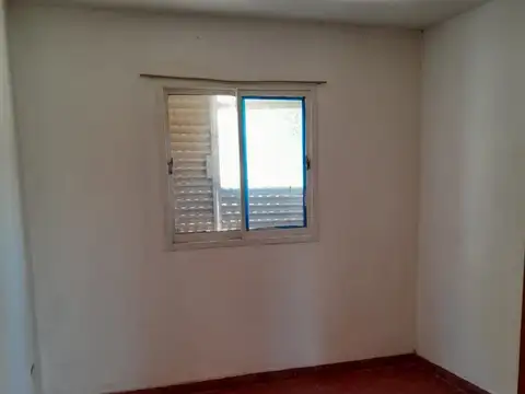 Departamento 5 ambientes con 1 baño