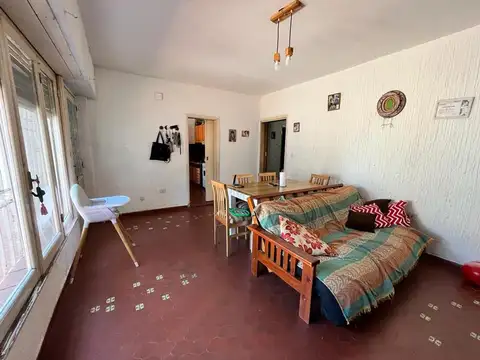 Depto Tipo Casa en Venta en Haedo, USD 67.500