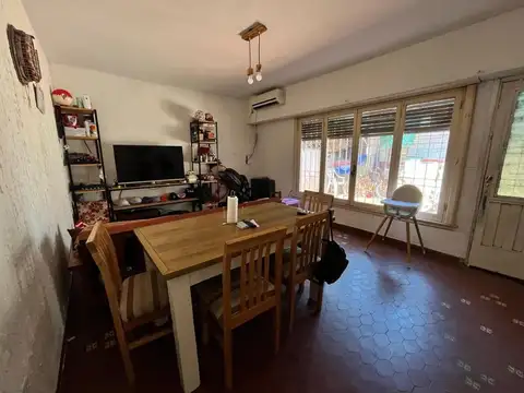 Depto Tipo Casa 3 ambientes con 1 baño