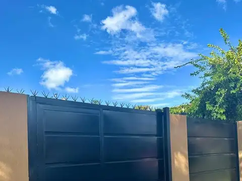 Echeverria Y 30 De Septiembre 100