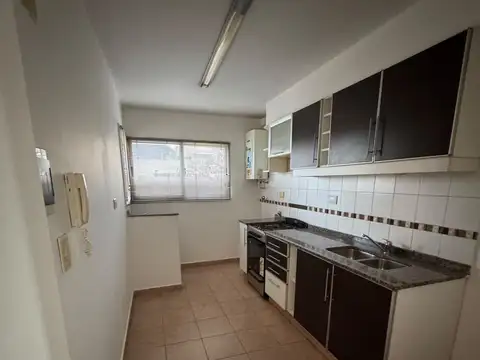 Departamento en Alquiler en Villa del Parque, $ 850.000