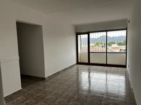 Departamento en Alquiler de 4 ambientes