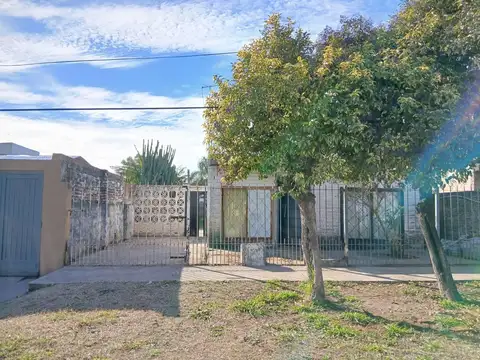 CASA EN VENTA. TEMPERLEY