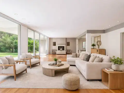 Casa en Venta con 8 cocheras