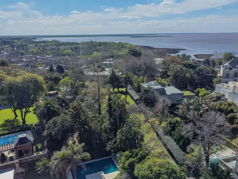 Venta casa Acassuso pulmón de manzana