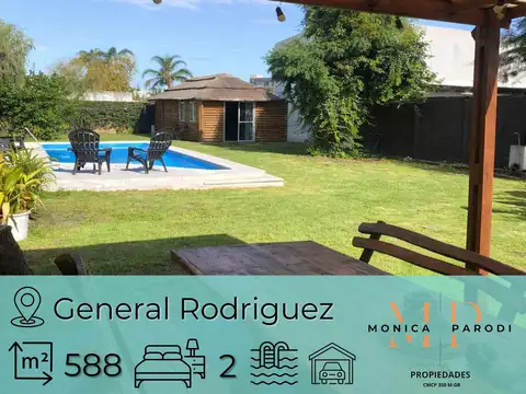 CASA EN VENTA EN GENERAL RODRÍGUEZ 4 AMBIENTES CON PARQUE, PILETA Y QUINCHO