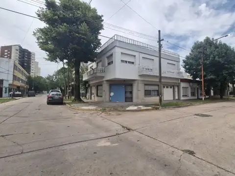 Depto Tipo Casa en Venta con 1 cocheras