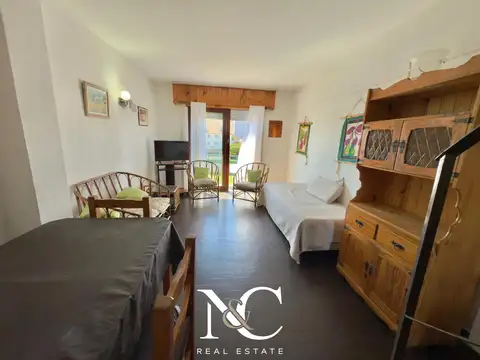 Departamento de 3 ambientes en venta a 100 mts del mar, amoblado