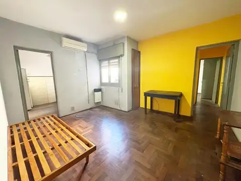 Departamento en Venta, Centro, Rosario, 2 dormitorios p/escalera
