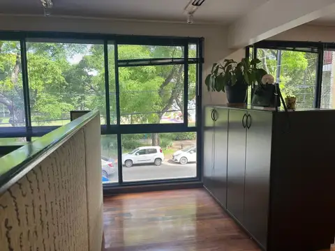 VENTA OFICiNA EN DUPLEX CON COCHERA BAJO BELGRANO