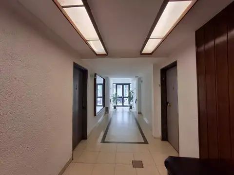 Alquiler departamento 1 ambiente al frente  en Floresta