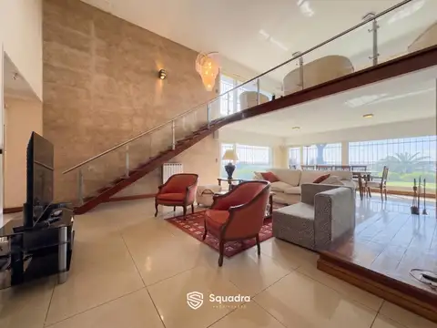 Casa en Venta al Este