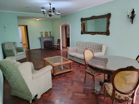 VENTA DPTO SEMIPISO 4 AMB CON BALCÓN - RECOLETA