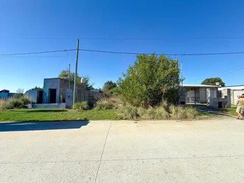 LOTE EN VENTA DE 548 M2 CON SERVICIOS TANDIL