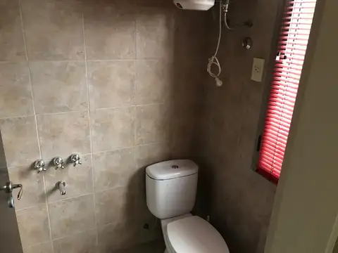 Uspallata 781 2do piso Oficina "A"