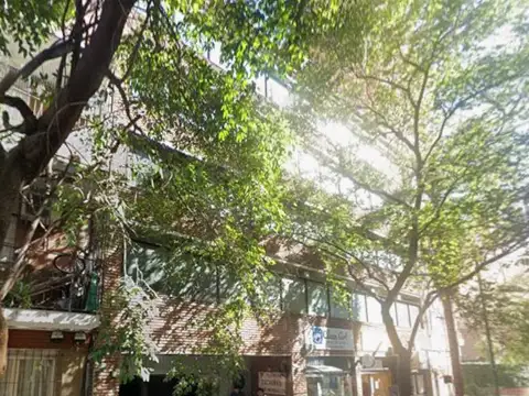 COCHERA CUBIERTA - COLEGIALES