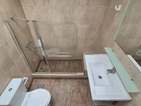 Departamento en Alquiler en Villa Ballester, $ 630.000