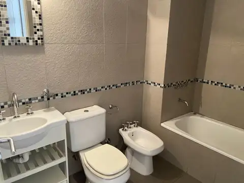 Anchorena 600, Piso 2