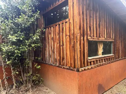 VENTA CASA 1 DORMITORIO LOTE SOLEADO 1450MTS 