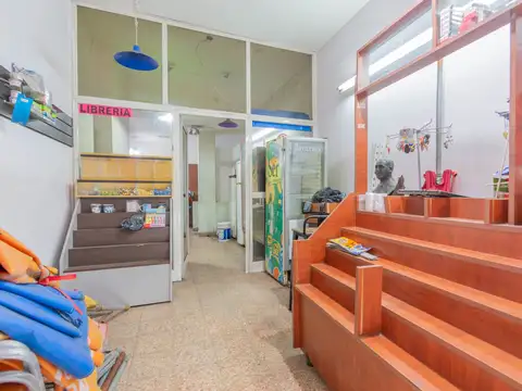 Local en Venta 54 años