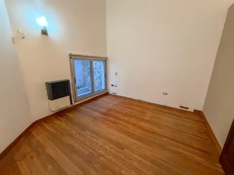 Casa moderna en alquiler a metros de Bv. Lehmann