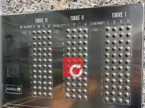 45 e/ 5 y 6- OFICINA 100