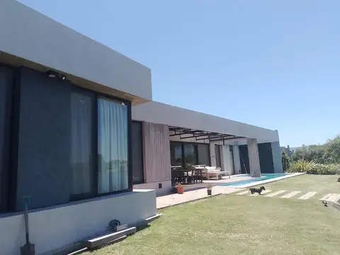 Barrio San Sebastian  | Panamericana Ramal Escobar, kilómetro 54.5