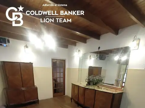 Casa en Venta con 1 cochera