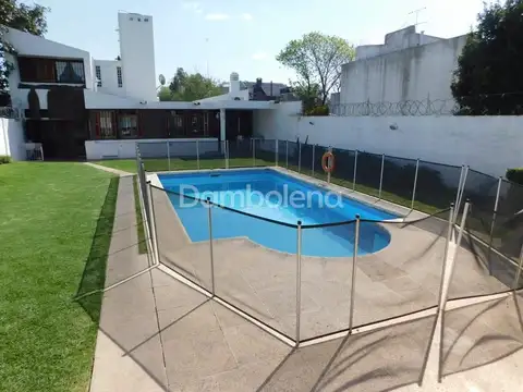 Casa Chalet  en Venta, Merlo