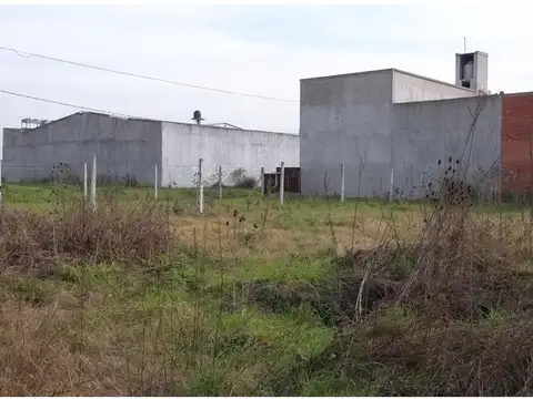  Venta de lote Paso del Rey cerca del centro ,Lucia de Rueda
