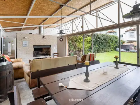 VENTA CASA PUNTA CARRETAS 3 DORM PARRILLERO GARAJE