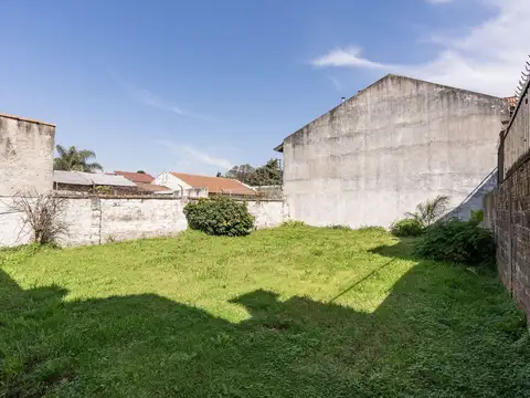 Local en Venta en Villa Adelina, USD 300.000