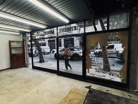 ALQUILER LOCAL COMERCIAL A LA CALLE EN BALVANERA